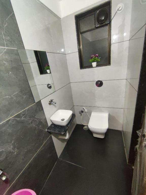 Hotel Shree Sai シルディ エクステリア 写真