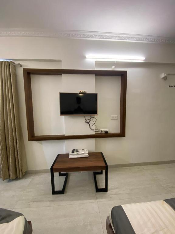 Hotel Shree Sai シルディ エクステリア 写真