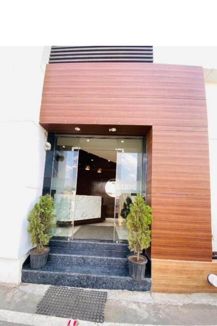 Hotel Shree Sai シルディ エクステリア 写真